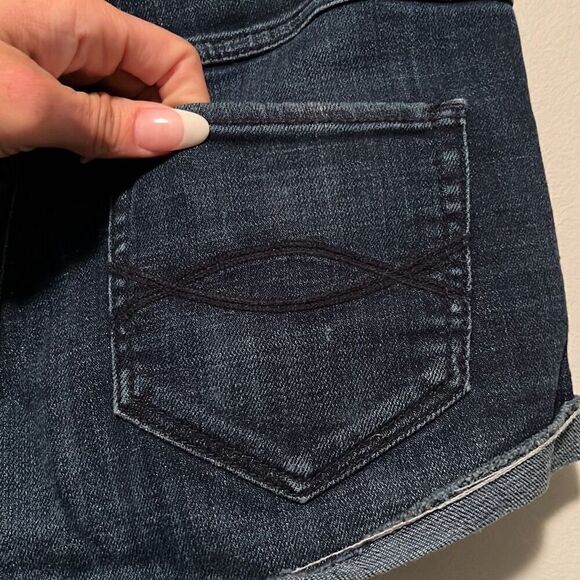 Abercrombie & Fitch Women's Dark Wash Distressed Mid-Rise Denim Shorts - Picture 5 of 7